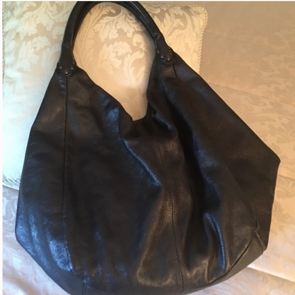 Betsey Johnson RARE!!!! Fantastic!!! Vintage Leather Bow Hobo - Picture 6 of 12